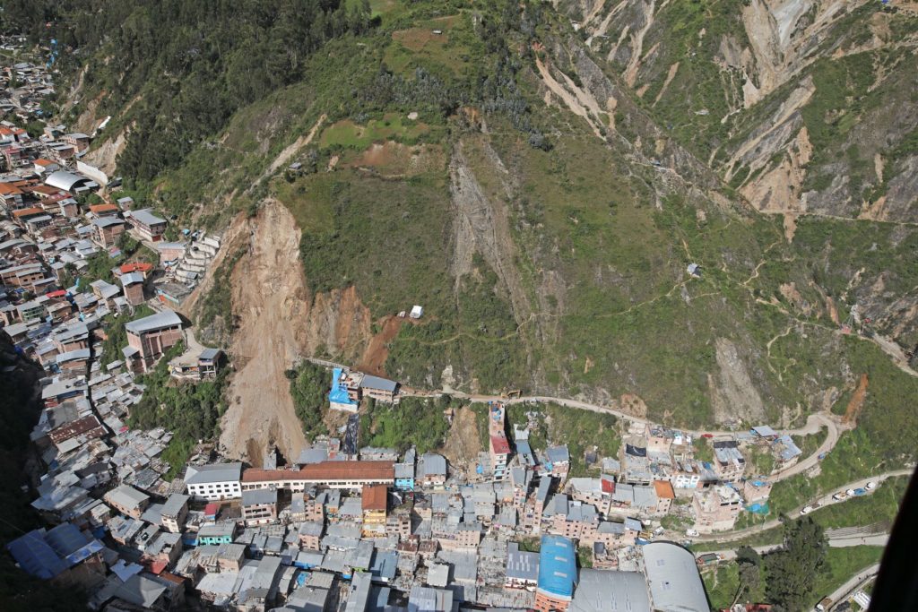 Venezuela expresa a embajador de Perú la solidaridad ante tragedia en provincia de Pataz