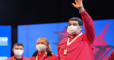 Presidente Maduro: El PSUV es el partido construido para defender la Patria
