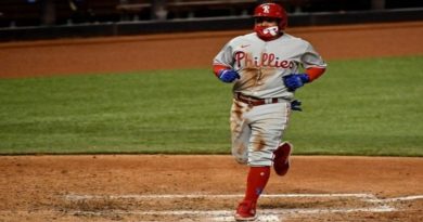 Ronald Torreyes acordó un contrato de ligas menores con los Phillies de Philadelphia