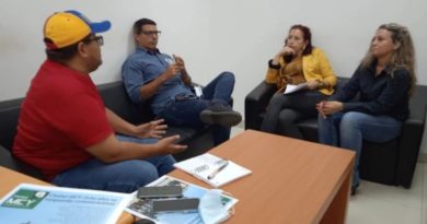 Plantean formación académica de servidores públicos en Universidad Bicentenaria de Aragua