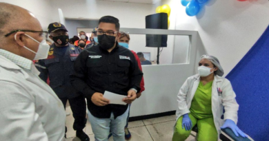 Inauguran centro de salud en la Comandancia General de los Bomberos de Caracas