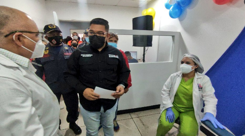 Inauguran centro de salud en la Comandancia General de los Bomberos de Caracas