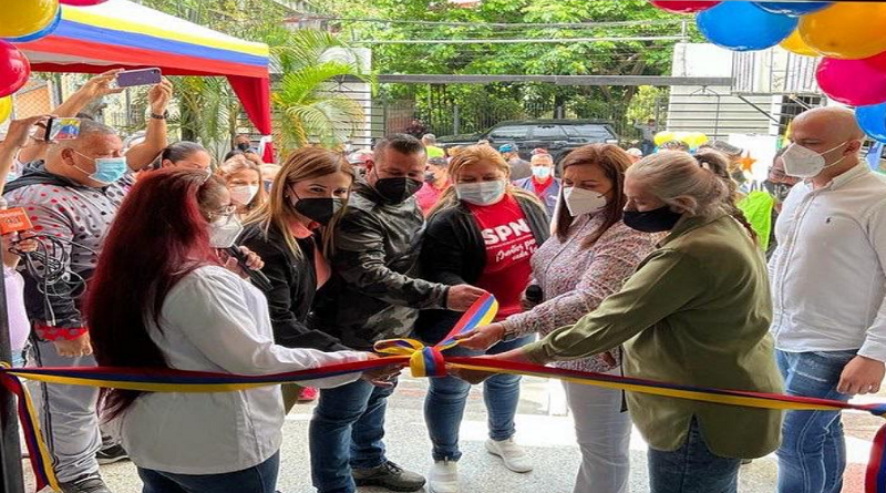 Entregan Ambulatorio Hugo Gutiérrez en la parroquia Catedral de Caracas