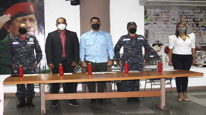 Policía Turística de Caracas recibe certificados de capacitación