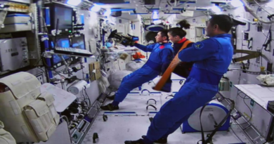 Nave de carga Tianzhou-2 se separa de módulo central de estación espacial de China