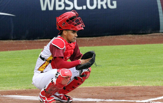Robinson Chirinos acuerda contrato para 2022 con Baltimore