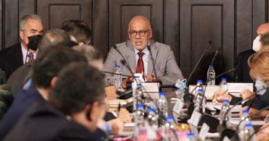 Comisión Especial para el Diálogo, la Paz y la Reconciliación realiza encuentro para reformateo