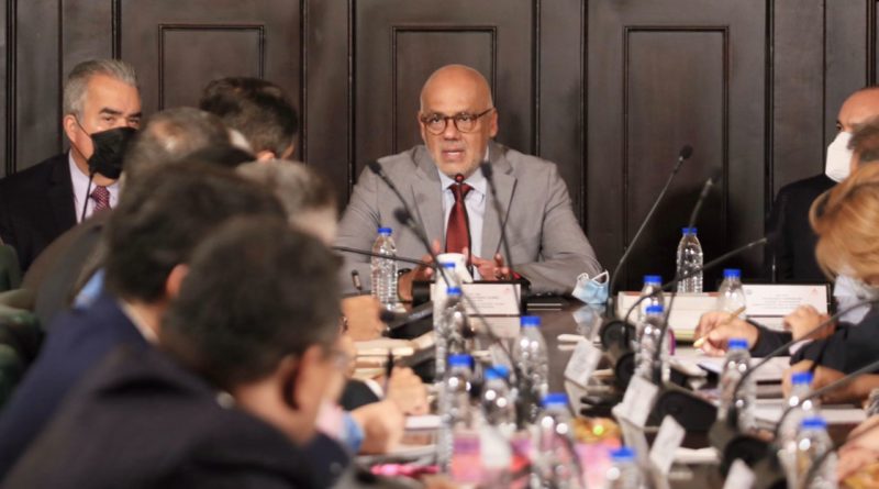 Comisión Especial para el Diálogo, la Paz y la Reconciliación realiza encuentro para reformateo