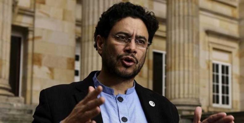 Senador colombiano solicita a Iván Duque que aclare si Colombia almacenará armas nucleares y biológicas de EE.UU.
