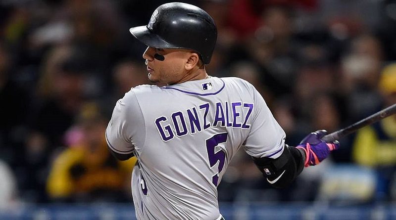 El toletero venezolano, Carlos González, campeón bate de la Liga Nacional en 2010, volverá a vestir el uniforme de los Rockies de Colorado, está vez como instructor, reseñaron medios deportivos.