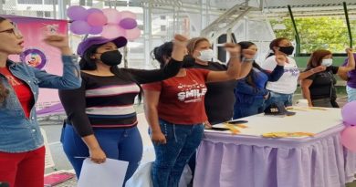 Venezolanas de La Guaira anuncian actividades para conmemorar el Mes de la Mujer