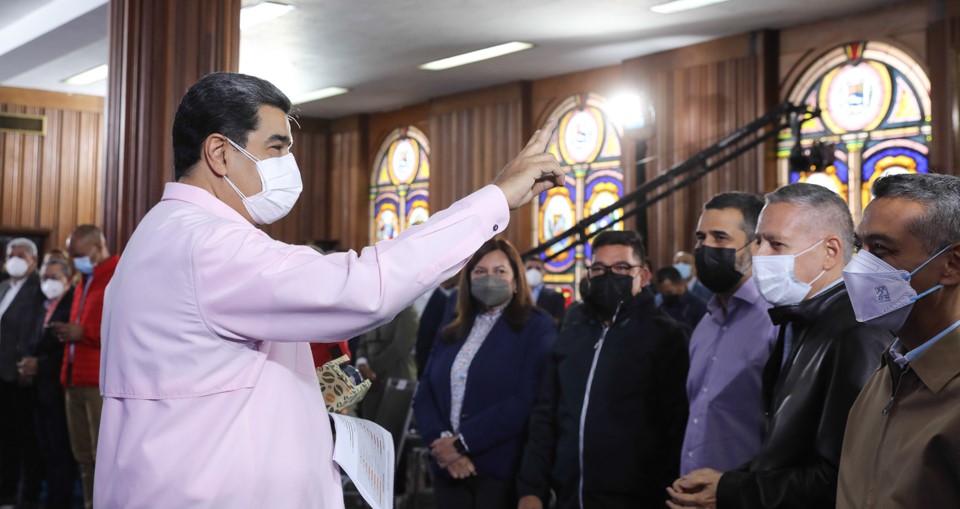 Ejecutivo Nacional se declara en sesión permanente para pulir nueva etapa de 3R.Nets