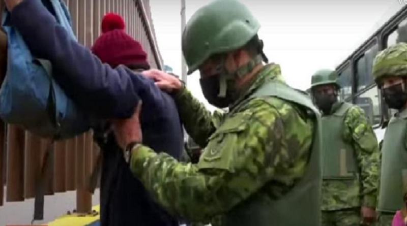 Policía intensifica control de armas en la capital de Ecuador