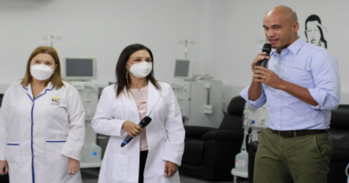 Aperturan unidad de diálisis del Hospital Dr. Luis Salazar Domínguez en Miranda