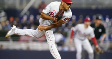 El lanzador Ranger Suárez es duda para el comienzo de la MLB