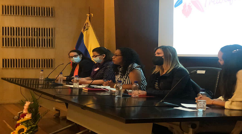 Foro "Mujer y Salud" fortaleció conocimientos en discapacidad y lactancia materna