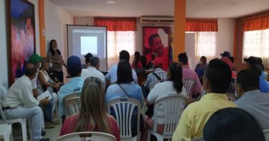 En la sede del salón de reuniones de la empresa Alimentos Amazonas se realizó reunión preparatoria para lo que será el Congreso Nacional de Servicios Públicos en la entidad.