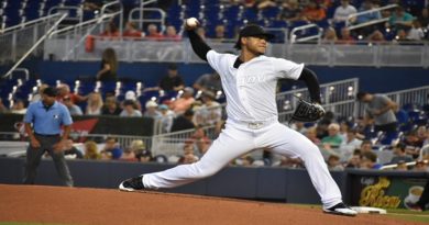 Elieser Hernández maniató a los Phillies en triunfo de los Marlins
