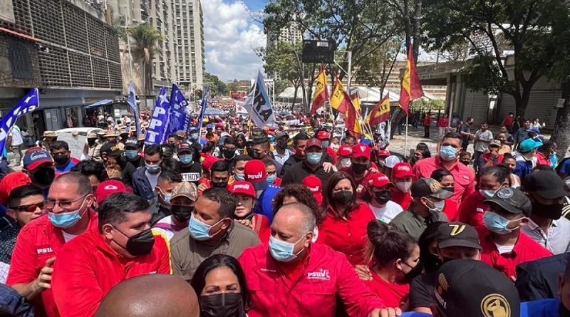 Diosdado Cabello: La unión cívico-militar es una ecuación maravillosa