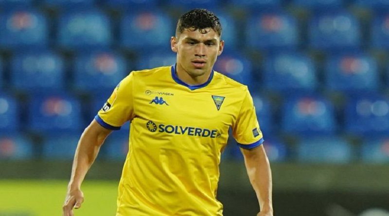 Nahuel Ferraresi entre los mejores defensas de la Liga de Portugal