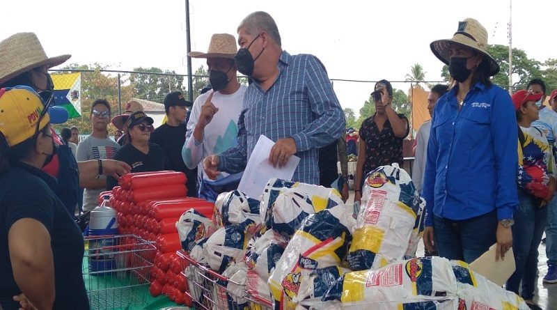 Feria del Campo Soberano beneficia a más de 3 mil familias en Apure