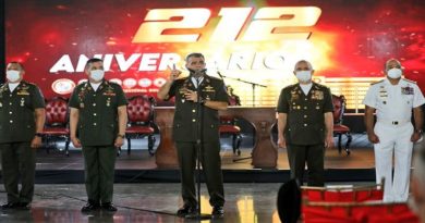 Aniversario FANB | Condecoran a trabajadores y personal militar del Ministerio de la Defensa