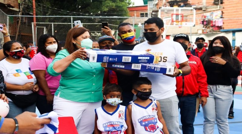 Reinauguran espacios en el Barrio La Coromoto para la atención integral de sus habitantes