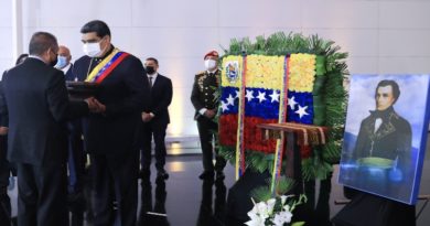 Presidente Maduro insta a las autoridades a enaltecer la historia de los héroes de la Patria