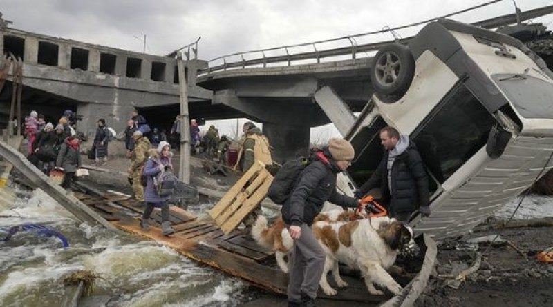 Mizintsev recordó que en medio del conflicto en Kiev, se priorizará la protección de las personas que han sido objeto de genocidio por parte del Gobierno ucraniano durante los últimos ocho años. | Foto: RT