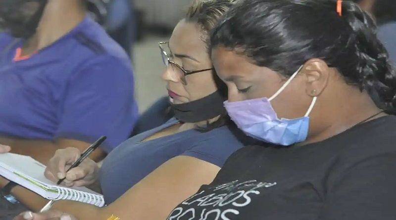 Dictan taller a emprendedores del municipio Sucre en Miranda