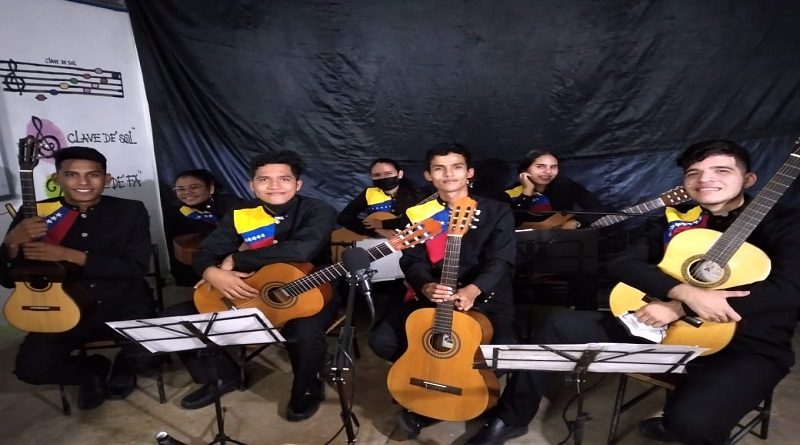 Venezuela obtuvo segundo lugar en Concurso Internacional de Guitarra Clásica de Rusia