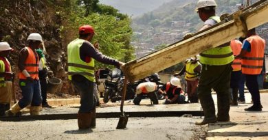 Avanzan trabajos de vialidad en municipio Libertador de Caracas