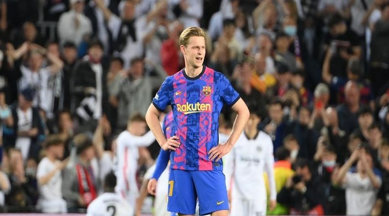 Barcelona se despide de la Europa League con derrota en casa ante el Frankfurt