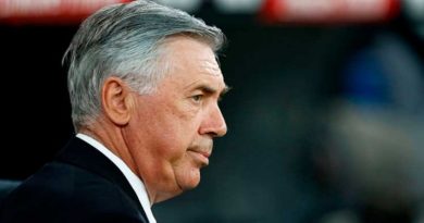 Entrenador del Real Madrid Carlo Ancelotti recuperado para viajar a Londres