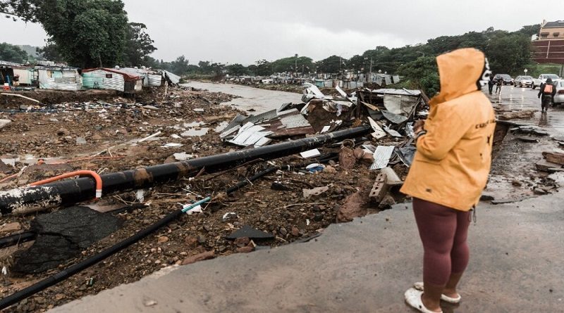 Sudáfrica declara estado de desastre nacional tras devastadores inundaciones