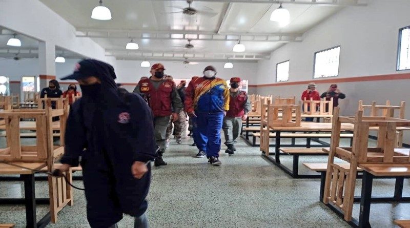 Jornada de desinfección y limpieza 107 se desplegó en Comando de la Guardia del Pueblo