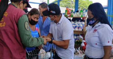 Atienden a más de 600 familias en Guanare con la Feria del Campo Soberano