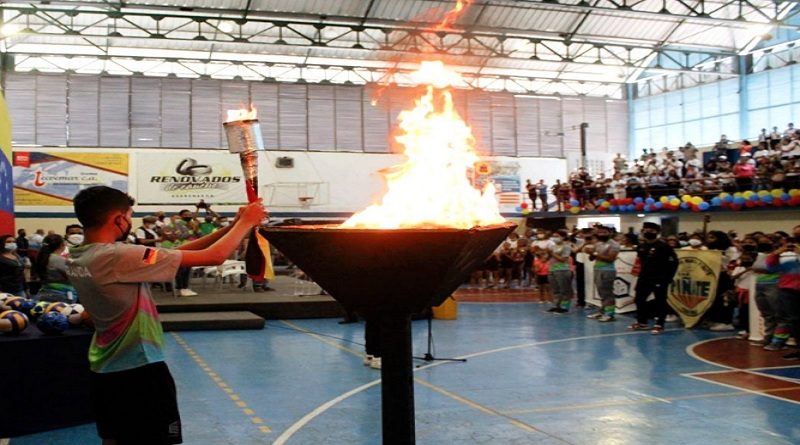 Inauguran nueva edición de los Juegos Deportivos Estudiantiles de Miranda