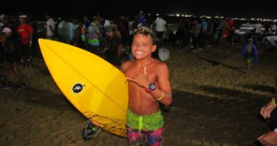 DracuFest 2022 marca el inicio para la práctica del surfing nocturno en Venezuela