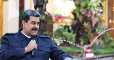 Presidente Maduro llama a derrotar las mentiras de los mercenarios de la información