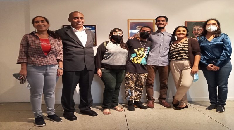 Inauguran exposición «EXTRAPERSONALES. Jóvenes creadores de Unearte» en Caracas