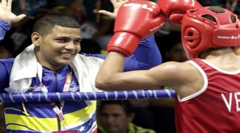 Boxeadores criollos suman dos nuevos oros en Juegos de Rosario 2022