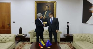 Cancillería recibe a Rafael Dochao representante de la Unión Europea