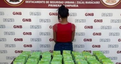 GNB detiene a mujer tras incautarle más de cinco kilos de cocaína