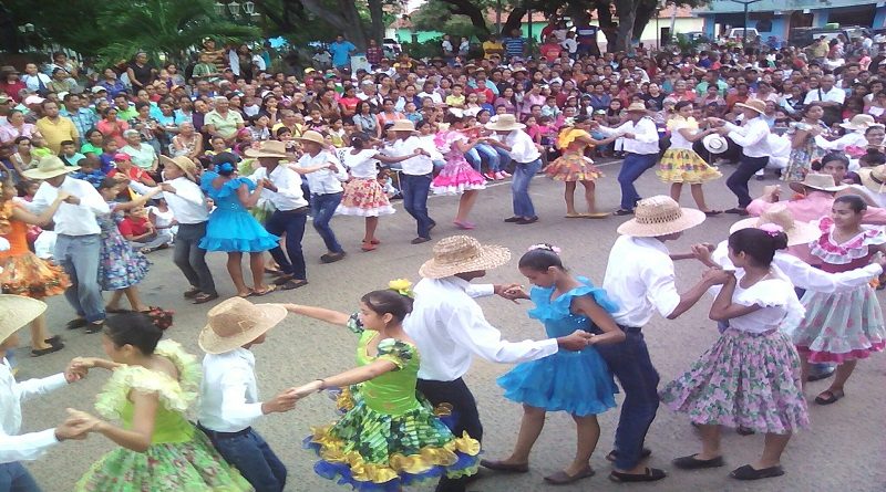 El Joropazo Llanero recorrió calles de Cojedes
