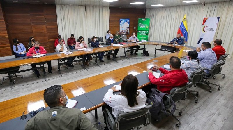 Establecen acciones para mejorar la calidad de servicios públicos en el país