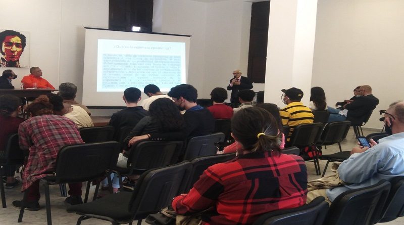Cátedra Libre de Historia Insurgente ofreció conferencia sobre la Interculturalidad