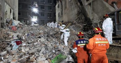Aumentan a 53 los muertos por derrumbe de un edificio en China