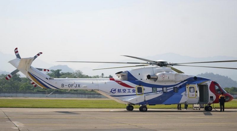 Helicóptero utilitario civil realiza vuelo inaugural de gran tamaño en China
