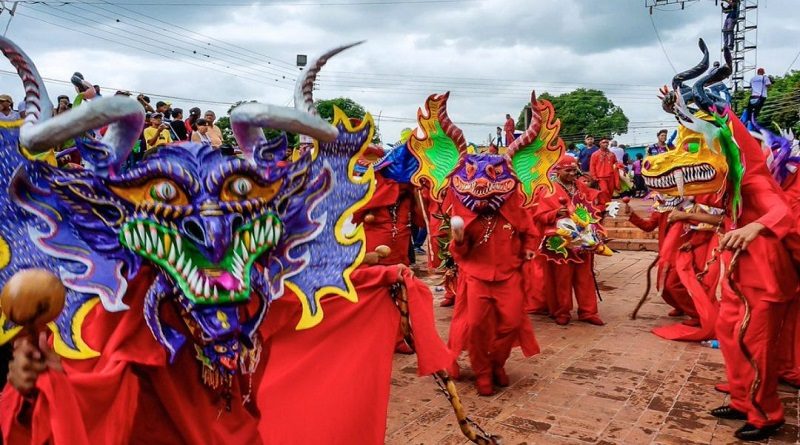 Juramentados guardianes culturales de Urdaneta y Tomás Lander